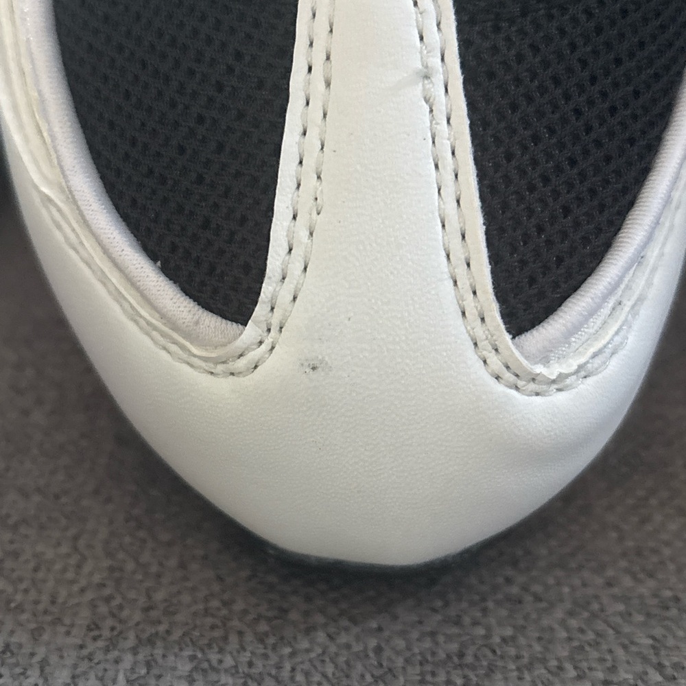 Nike Air Max 95 Green Accent Sneakers Men’s 6.5 / Women’s 8 – Like New - Picture 4 of 5